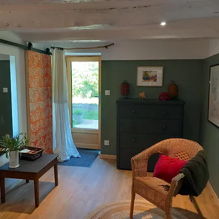 La Maison Au Frene Lalbenque