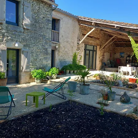 La Maison Au Frene Lalbenque