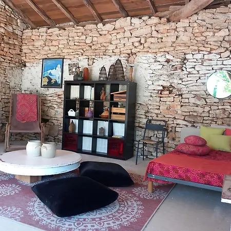 La Maison Au Frene Guest house *