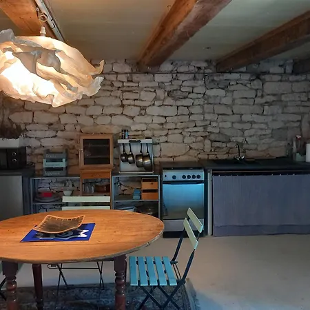 La Maison Au Frene Lalbenque