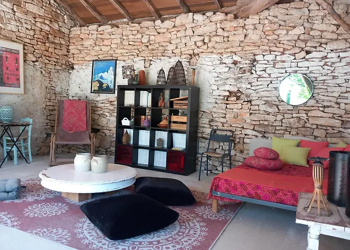 La Maison Au Frene Pensión 3*